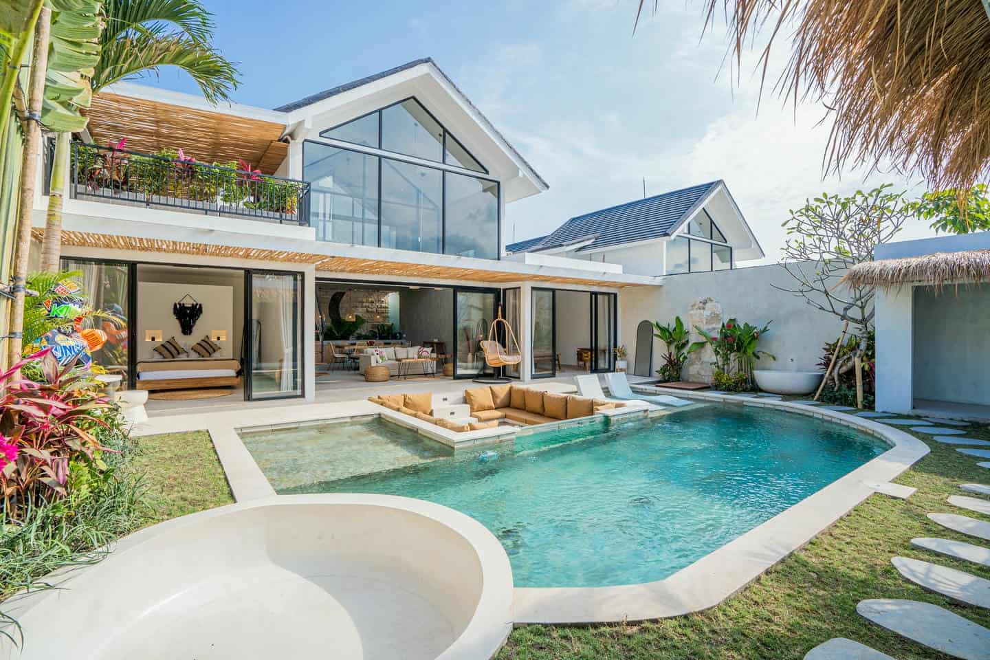 OFFPLAN 4 BEDROOM VILLA FOR SALE LEASEHOLD IN SEMER BE-2199 